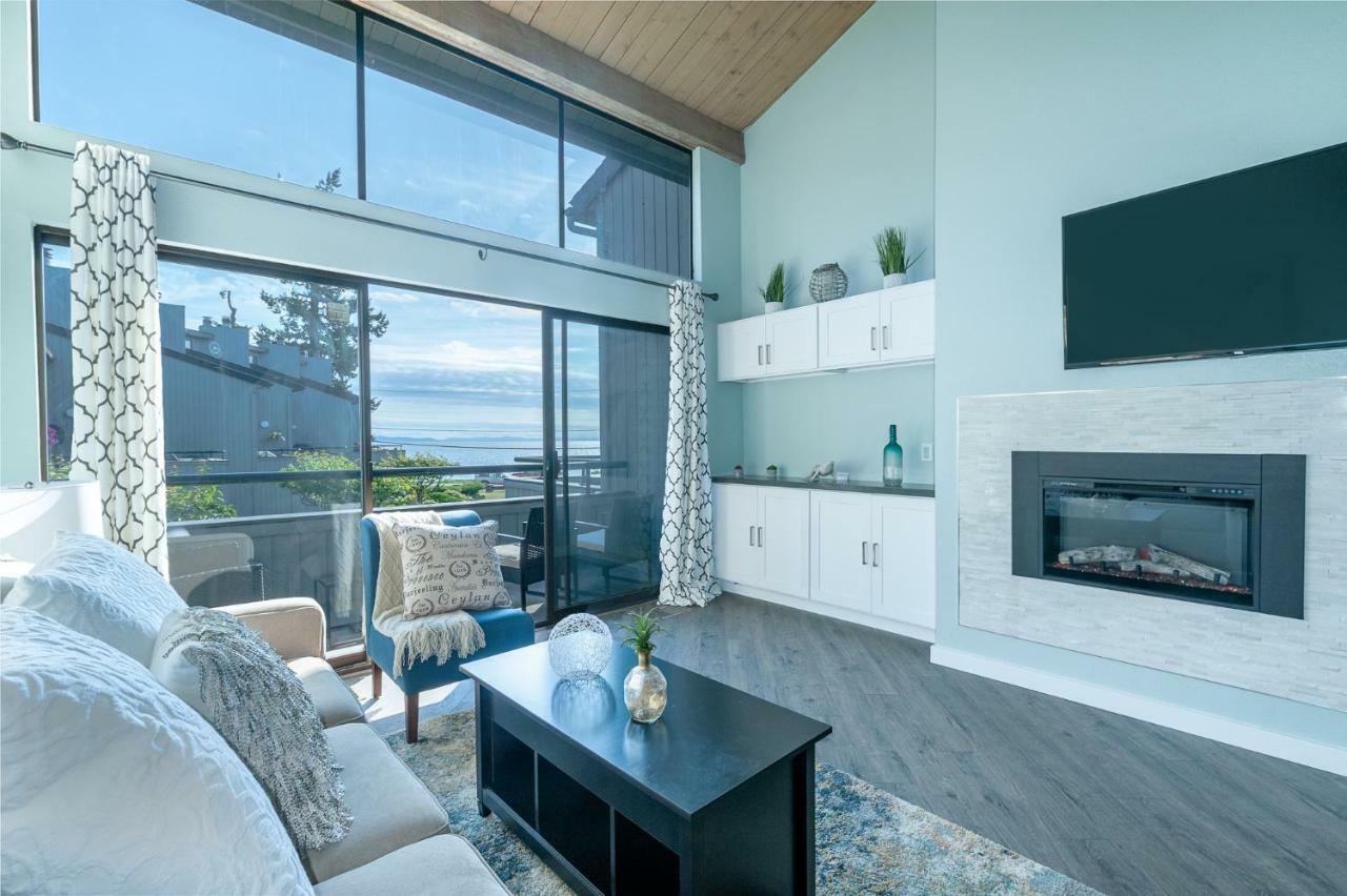 Apartment Oceanview Escape At Birch Bay With Indoor Pool & Hot Tub