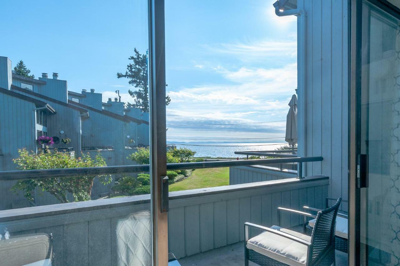 Oceanview Escape At Birch Bay With Indoor Pool & Hot Tub Apartment *